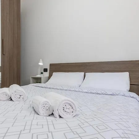 Appartement Station & Duomo - Shopping District *